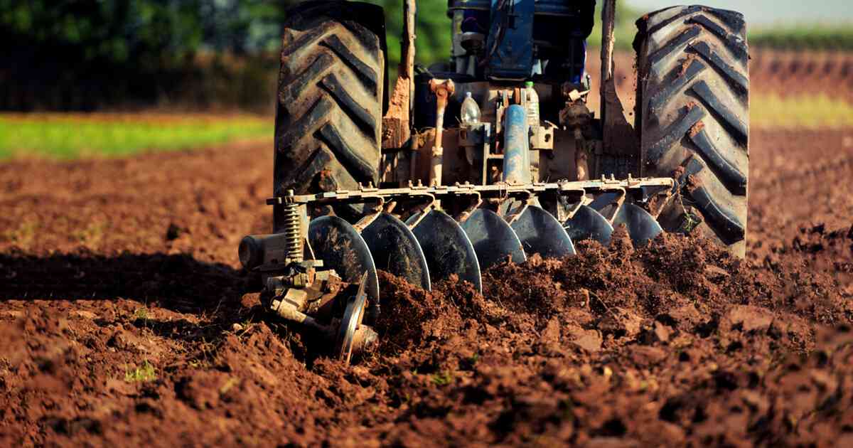 
		                       7 Things Farmers Need to Check Before Buying an Agricultural Implement
